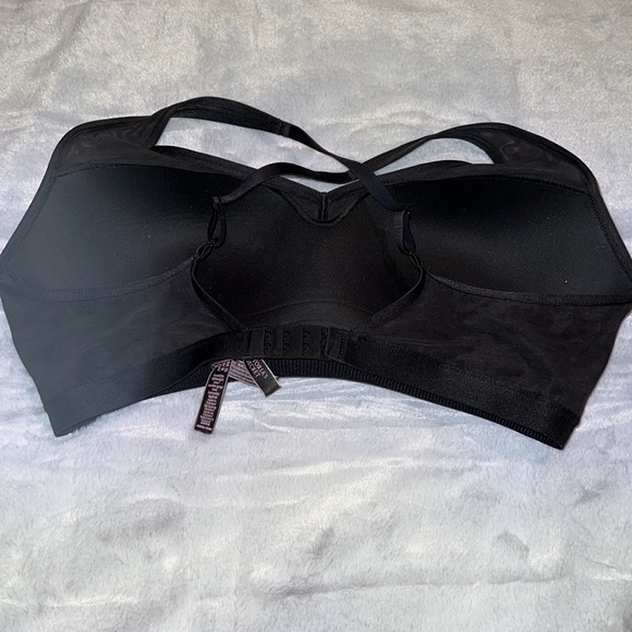 Sports Bra - Picture 2 of 3